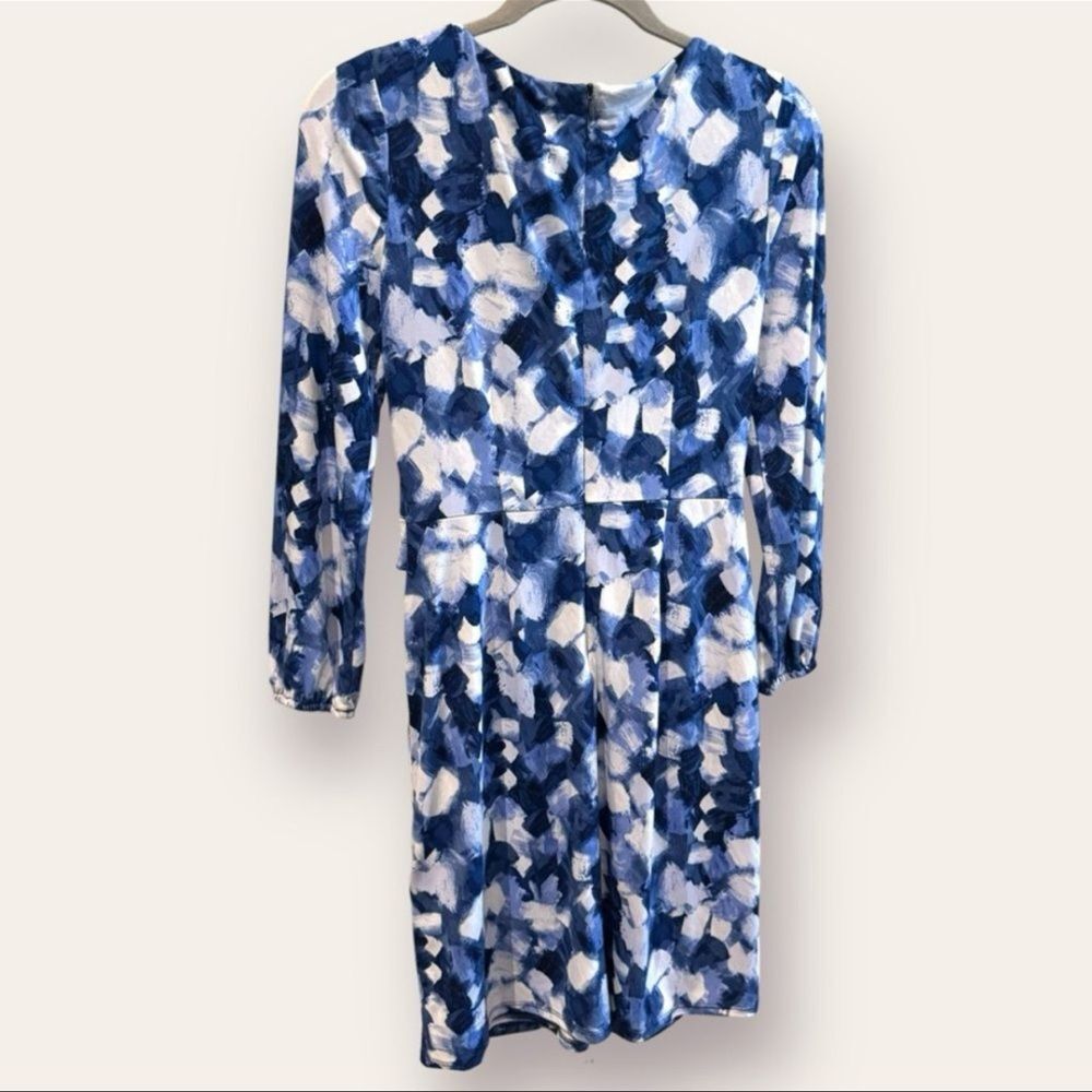 London Times Petites Blue Abstract Print Knot Front Dress – Size 4P - Picture 3 of 7